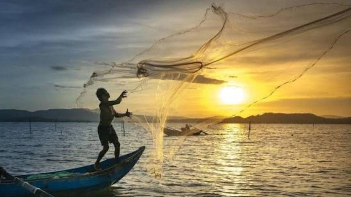 INSS paga em julho R$ 874 milhões a 149,5 mil pescadores